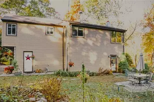 550 Twin Brook Ln, Coventry, RI 02816 - Photo 2