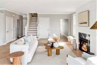 114 East Point Drive, East Providence, RI 02916 - Photo 2