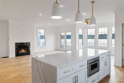 114 East Point Drive, East Providence, RI 02916 - Photo 16