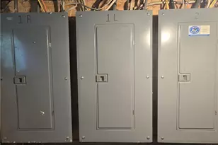 43 Baptist St, Swansea, MA 02777 - Photo 22