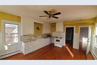 43 Baptist Street, Swansea, MA 02777 - Photo 8