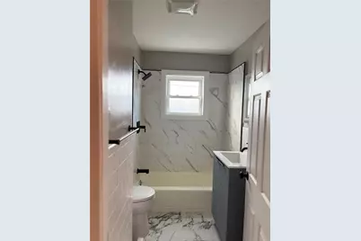 784 York Avenue, Pawtucket, RI 02861 - Photo 6