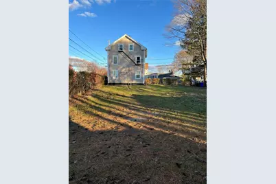 784 York Avenue, Pawtucket, RI 02861 - Photo 2