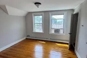 374 Hope St, Providence, RI 02906 - Photo 1