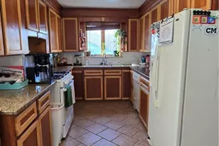 42 Netherlands Ave, Cranston, RI 02905 - Photo 14