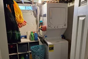 42 Netherlands Ave, Cranston, RI 02905 - Photo 28