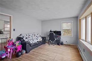 60 Rowley St, Providence, RI 02909 - Photo 10