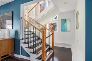 130 Gano St, Providence, RI 02906 - Photo 6