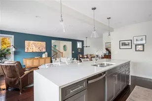 130 Gano St, Providence, RI 02906 - Photo 20