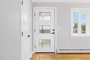 13 Ivy Pl, Lincoln, RI 02865 - Photo 4