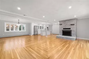 13 Ivy Pl, Lincoln, RI 02865 - Photo 16