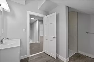 40 Jenkins St, Providence, RI 02906 - Photo 24