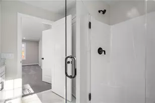 237 Congress St, Woonsocket, RI 02895 - Photo 24