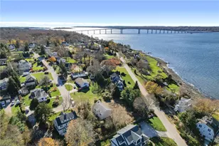 86 Spanker St, Jamestown, RI 02835 - Photo 10