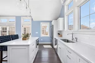 14 East Pointe Ct, South Kingstown, RI 02879 - Photo 16