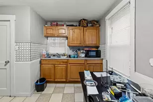 517 High St, Central Falls, RI 02863 - Photo 22