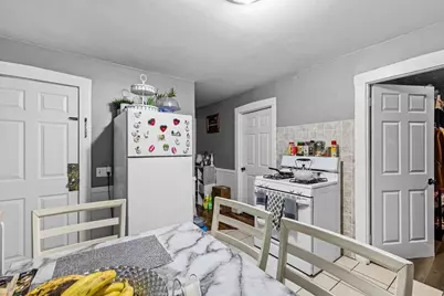 511 High Street, Central Falls, RI 02863 - Photo 32