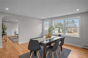 34 Buckley Ave, West Warwick, RI 02893 - Photo 16