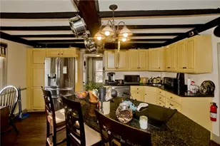 175 Hunting House Rd, Glocester, RI 02857 - Photo 10