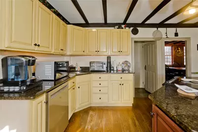 175 Huntinghouse Road, Glocester, RI 02857 - Photo 4