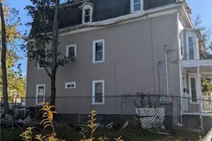 654 Cranston St, Providence, RI 02907 - Photo 30