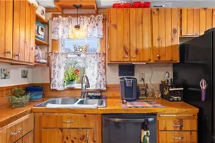 276 Tidewater Dr, Warwick, RI 02889 - Photo 12
