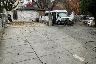 111 Waverly St, Providence, RI 02907 - Photo 4