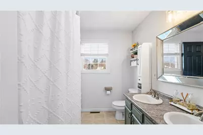54 Centracchio Street, West Warwick, RI 02893 - Photo 24