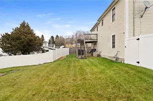 54 Centracchio St, West Warwick, RI 02893 - Photo 36