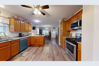 110 Saint Leon Avenue, Woonsocket, RI 02895 - Photo 6