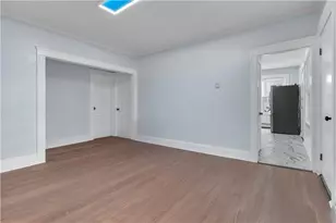 135 Illinois St, Central Falls, RI 02863 - Photo 24