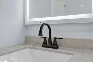 135 Illinois St, Central Falls, RI 02863 - Photo 32