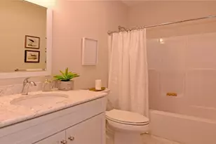 547 S Shore Village Blvd, South Kingstown, RI 02879 - Photo 32