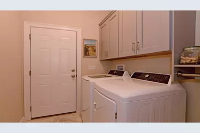 547 South Shore Village Boulevard #E16, South Kingstown, RI 02879 - Photo 34