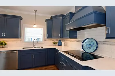 547 South Shore Village Boulevard #E16, South Kingstown, RI 02879 - Photo 14