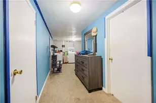 95 Mitris Blvd, Woonsocket, RI 02895 - Photo 28