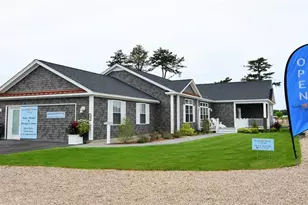 639 S Shore Village Blvd, South Kingstown, RI 02879 - Photo 2