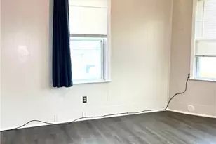 3 Rowe Ave, Pawtucket, RI 02861 - Photo 16