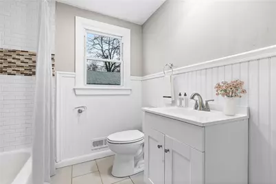 41 Gleason Street, Cranston, RI 02910 - Photo 6