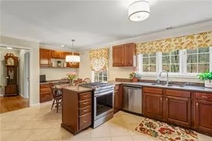 113 Log Rd, North Smithfield, RI 02830 - Photo 10