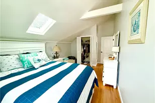 22 Dixon St, Newport, RI 02840 - Photo 10