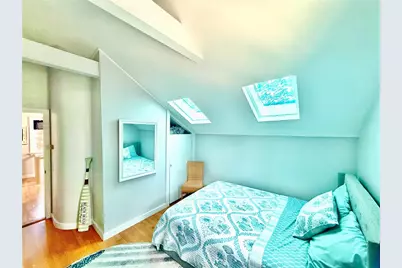 22 Dixon Street, Newport, RI 02840 - Photo 12