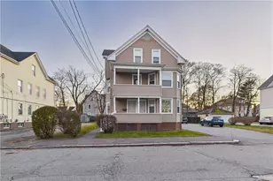 18 Glenwood Ave, Cranston, RI 02910 - Photo 2