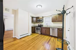 18 Glenwood Ave, Cranston, RI 02910 - Photo 26