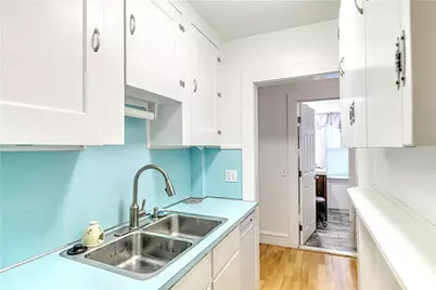 509 Middle Highway, Barrington, RI 02806 - Photo 18