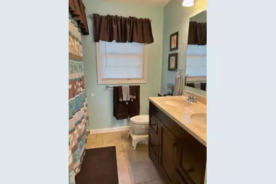 8 Byron Boulevard, Warwick, RI 02888 - Photo 10