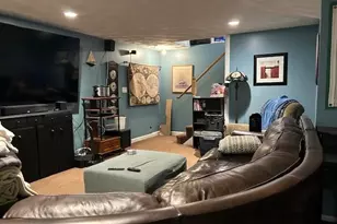 8 Byron Blvd, Warwick, RI 02888 - Photo 24