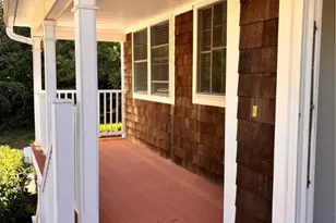 33 Starr Dr W, Narragansett, RI 02882 - Photo 1