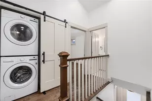 103 Evergreen St, Providence, RI 02906 - Photo 26