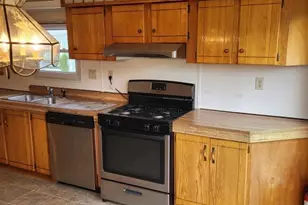 15 Friar Tuck Ln, Coventry, RI 02816 - Photo 6